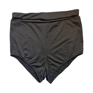 Fashion Nova Black Women's Shorts